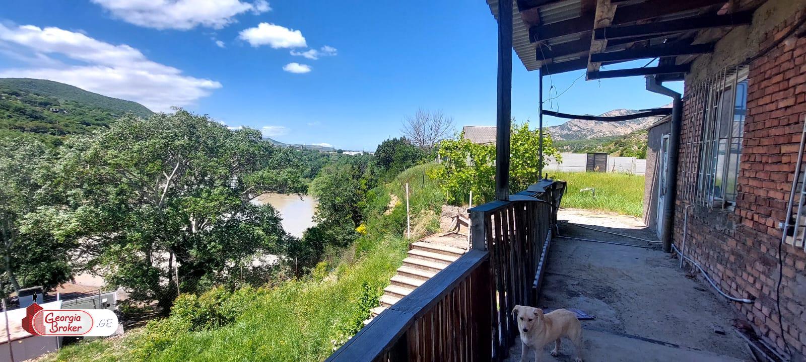 without repair 5-room house for sale